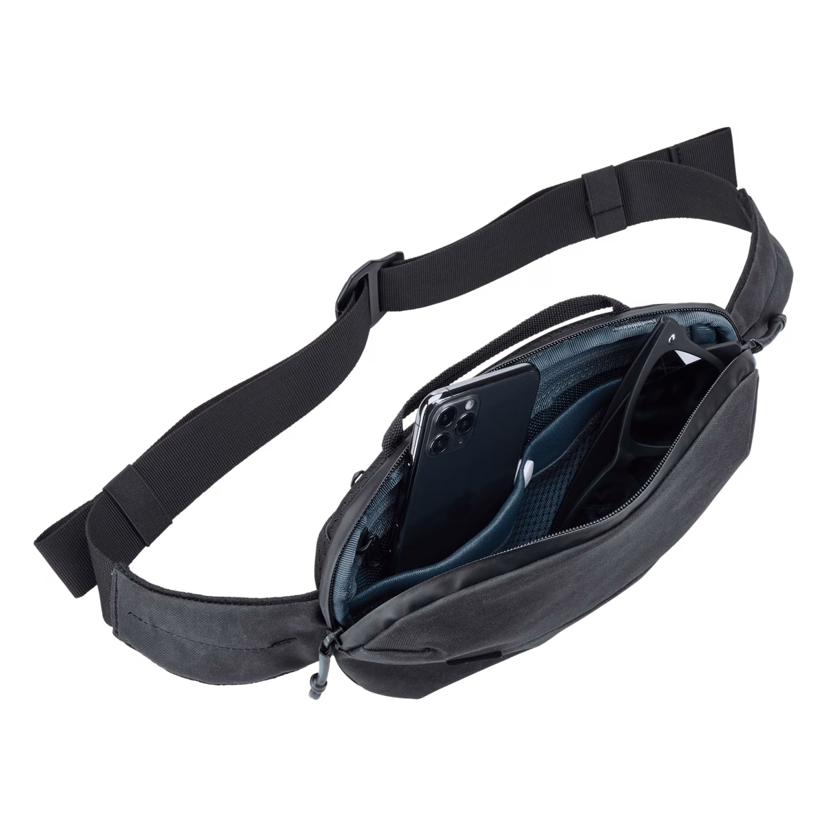 Thule Aion
kanderihmaga kott must