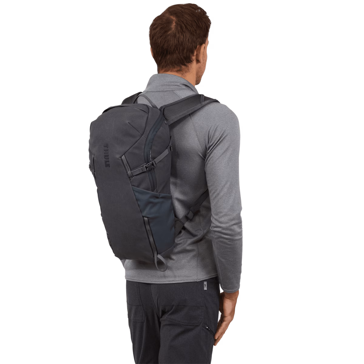 Thule AllTrail X
15 l matkaseljakott nutria pruun