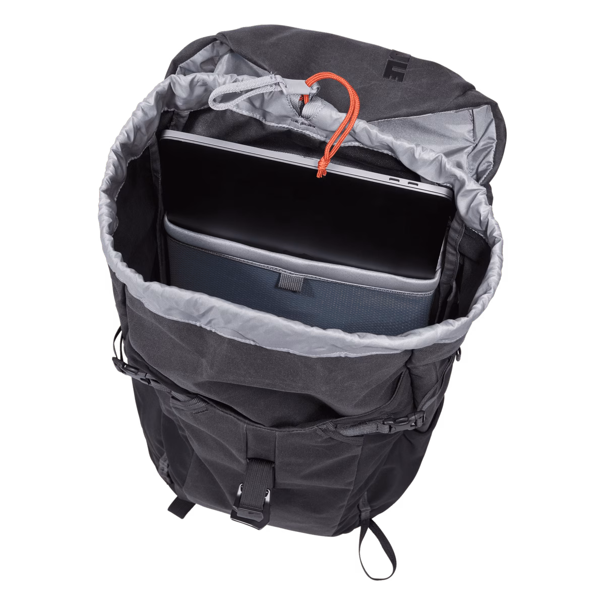 Thule AllTrail X
25 l matkaseljakott obsidian hall
