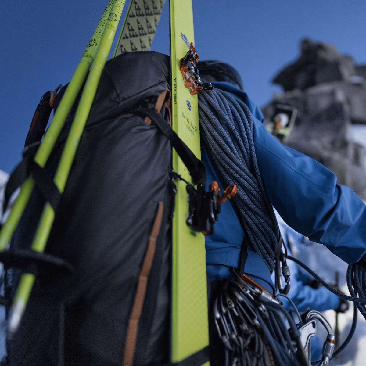 Thule Stir Alpine
40 l matkaseljakott obsidian hall
