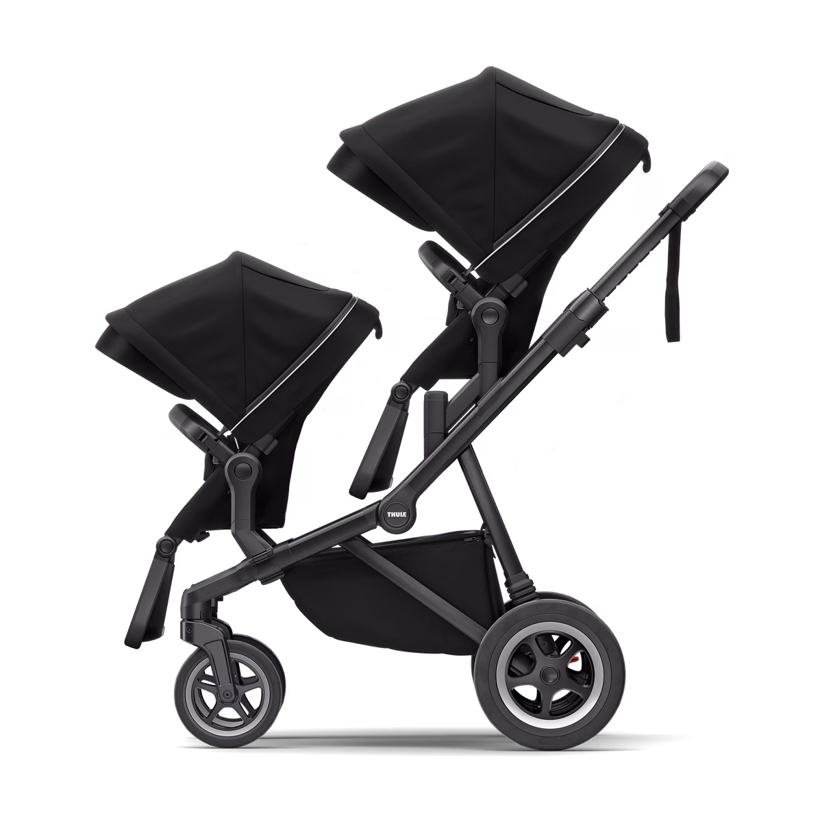 Thule Sleek
linnavanker sügavmust mustal