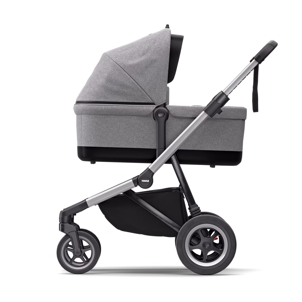 Thule Sleek
linnavanker alumiinium / tumesinine koos vankrikorviga tumesinise