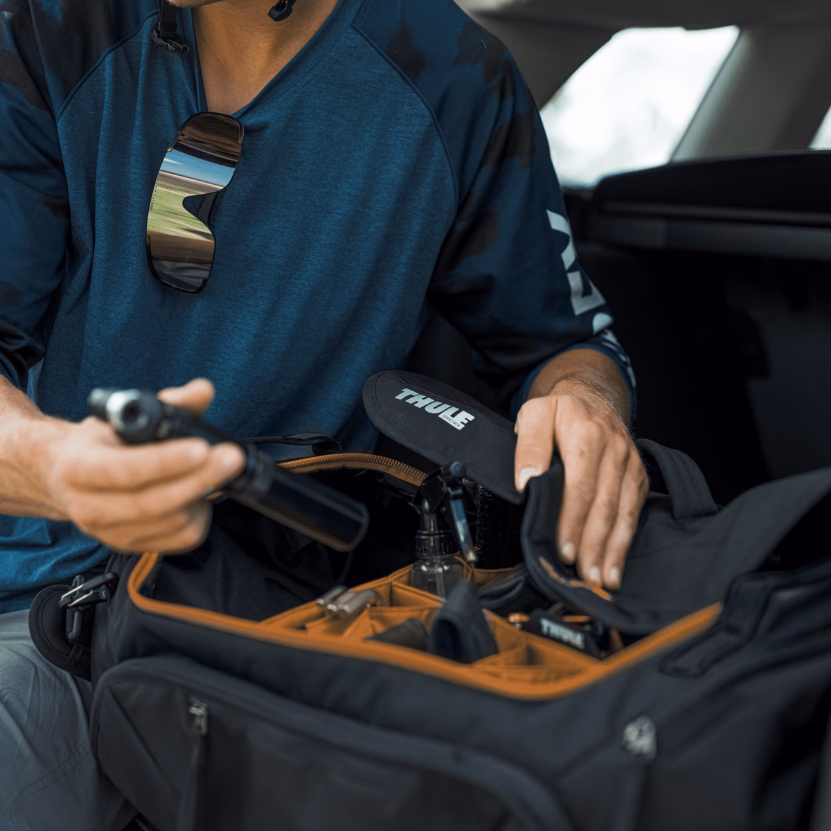 Thule RoundTrip
rattaseljakott keskmine sinine