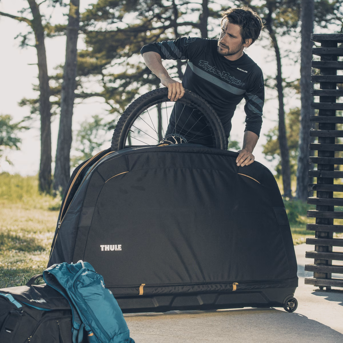 Thule RoundTrip
MTB reisiümbris must