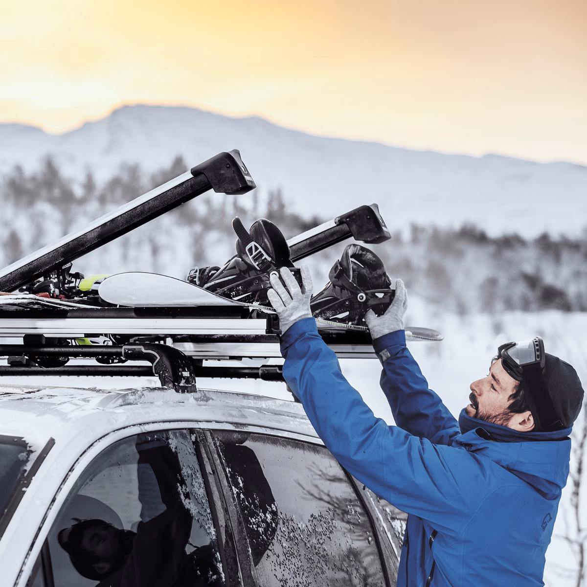 Thule SnowPack extender
suusa- ja lumelauaraam alumiiniumi
