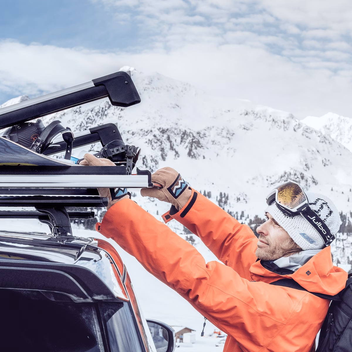 Thule SnowPack extender
suusa- ja lumelauaraam alumiiniumi