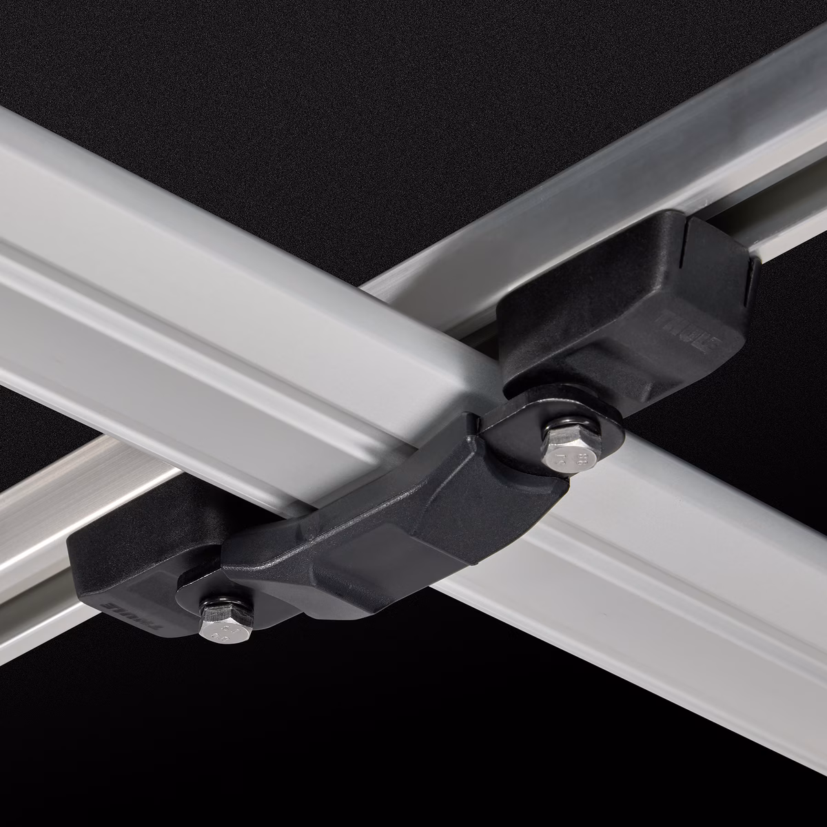 Thule mounting rails S
katusetelgi kinnitussiinid väike