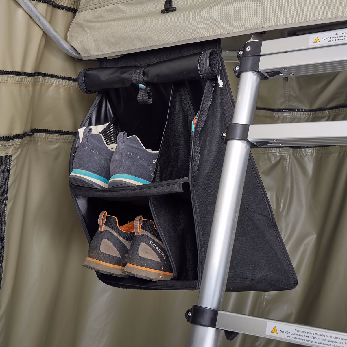 Thule rooftop tent organizer
katusetelgi jalanõude organisaator