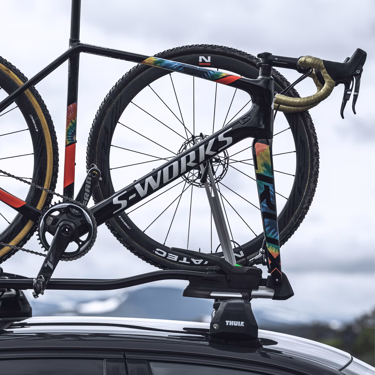 Thule Front Wheel Holder
esirattahoidikuga jalgrattahoidik katusele alumiiniumi