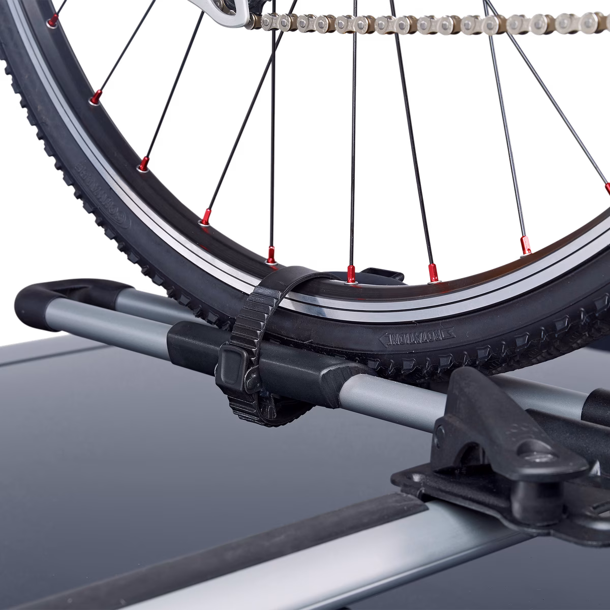 Thule FreeRide
jalgrattaraam katusele alumiiniumi