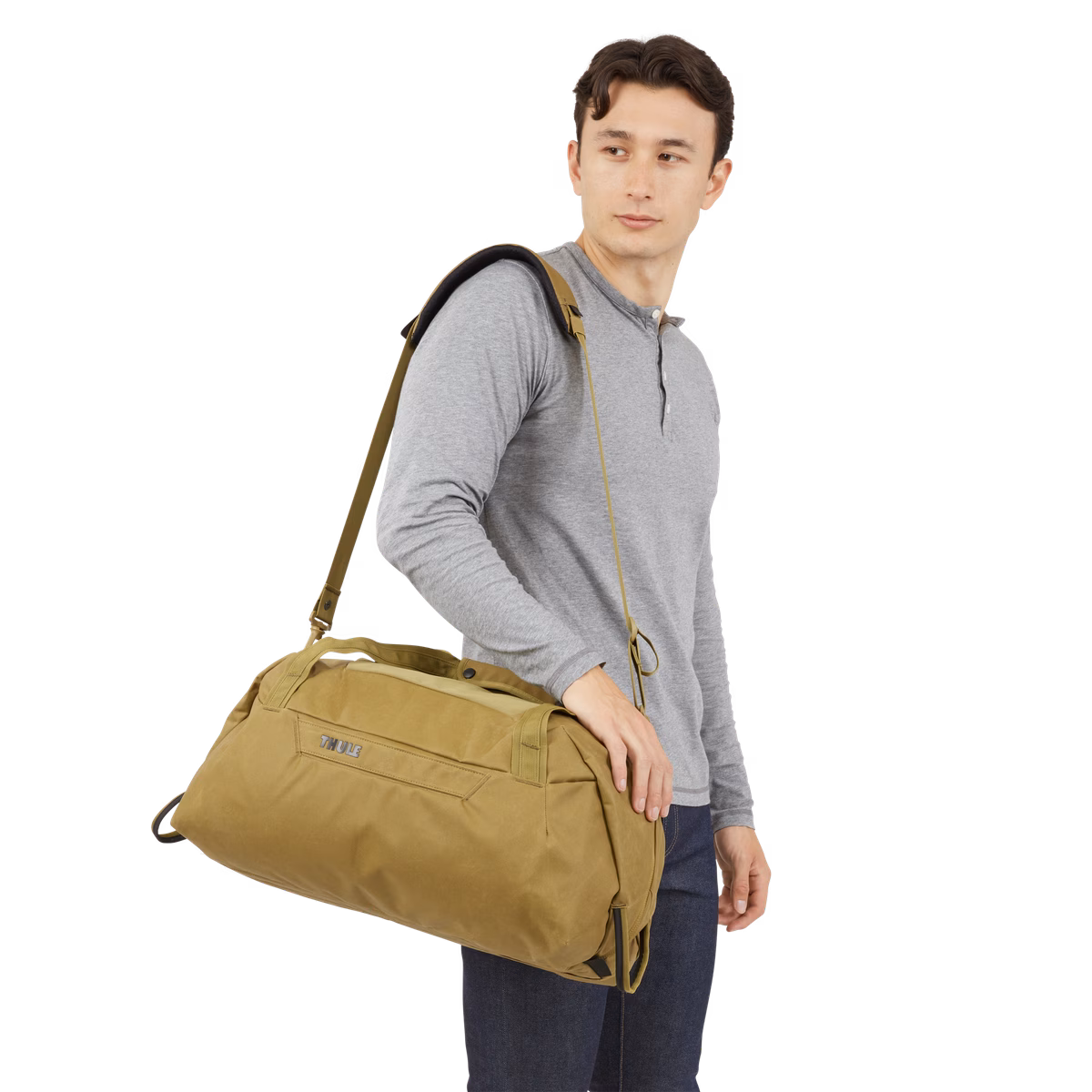 Thule Aion
35 l reisikott Nutria pruun