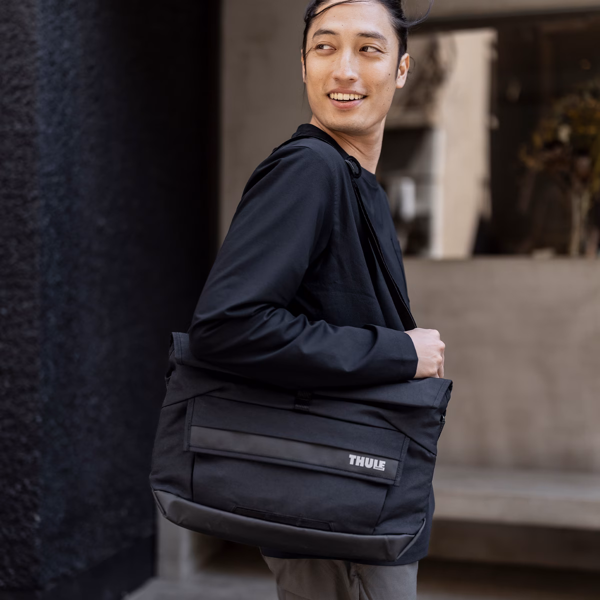 Thule Paramount
messenger kott 14L must
