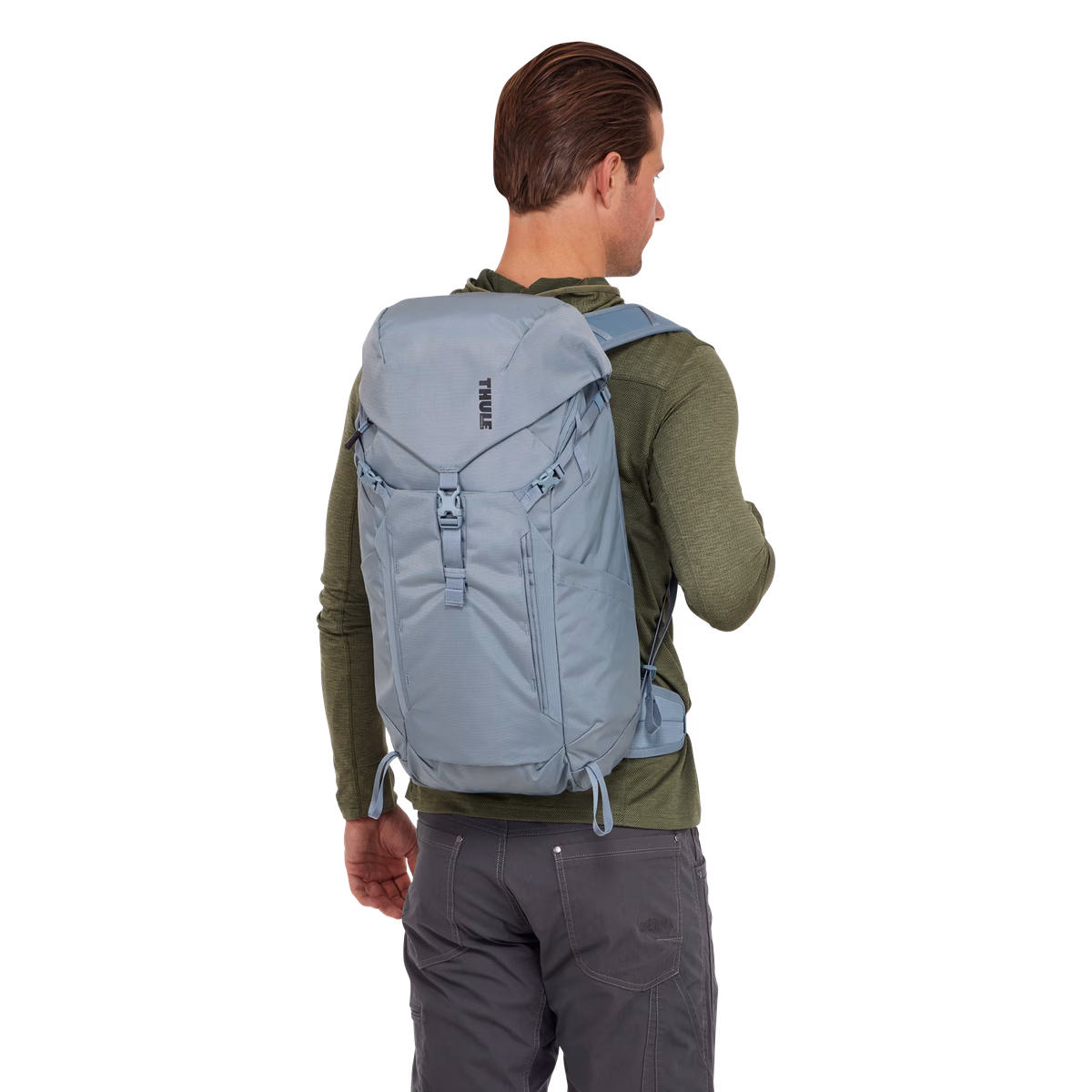 Thule AllTrail
25 l ühepäevakott vihmakattega vesihall