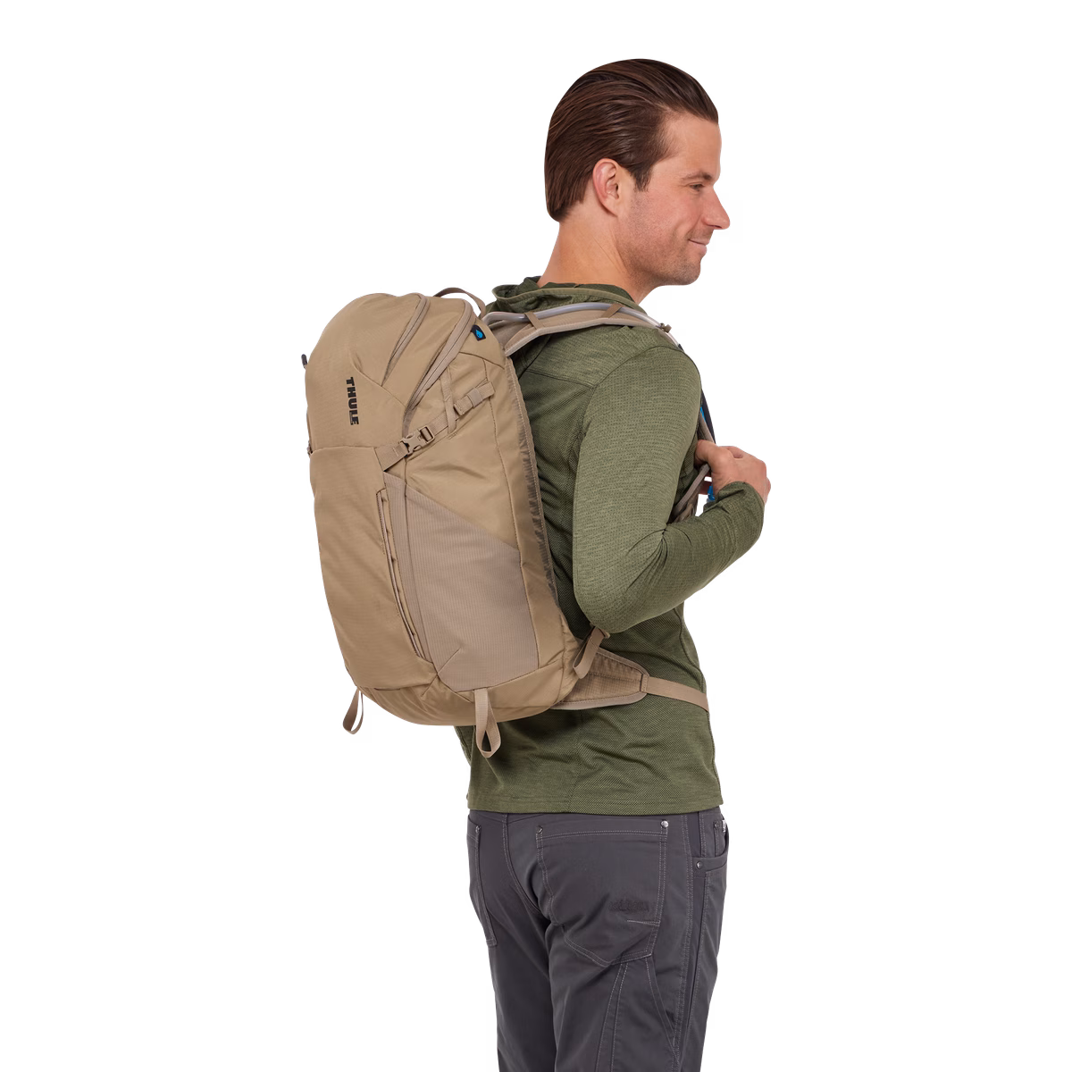 Thule AllTrail
vedelikukott 22 liitrit Faded Khaki pruunikas
