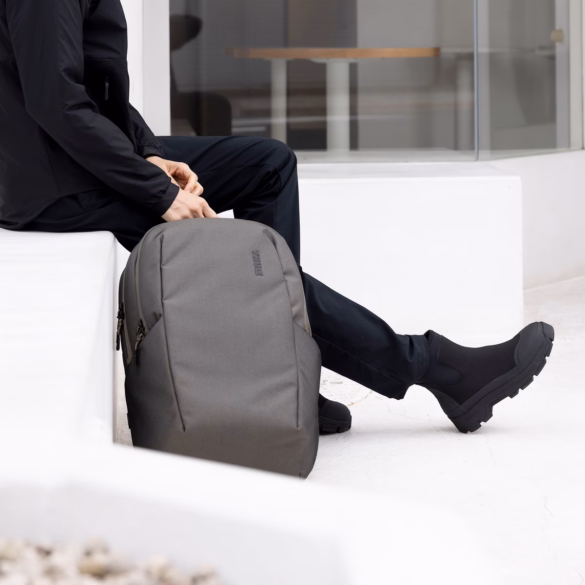 Thule Subterra 2
seljakott 21 liitrit Vetiver Gray