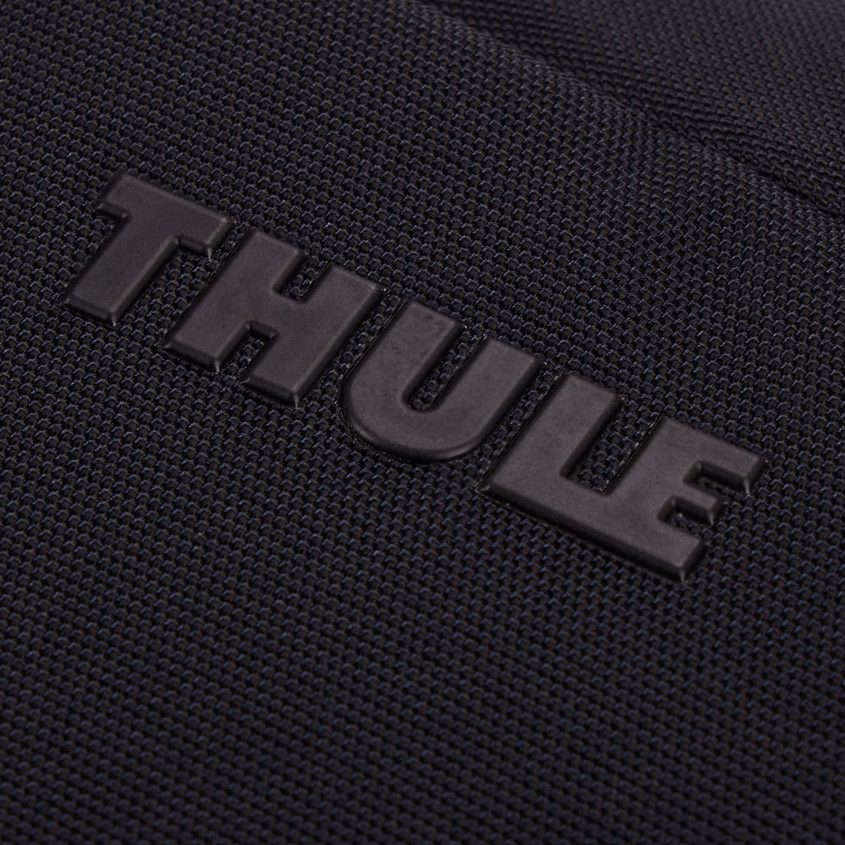 Thule Subterra 2
13-tolline PC sülearvutitasku must