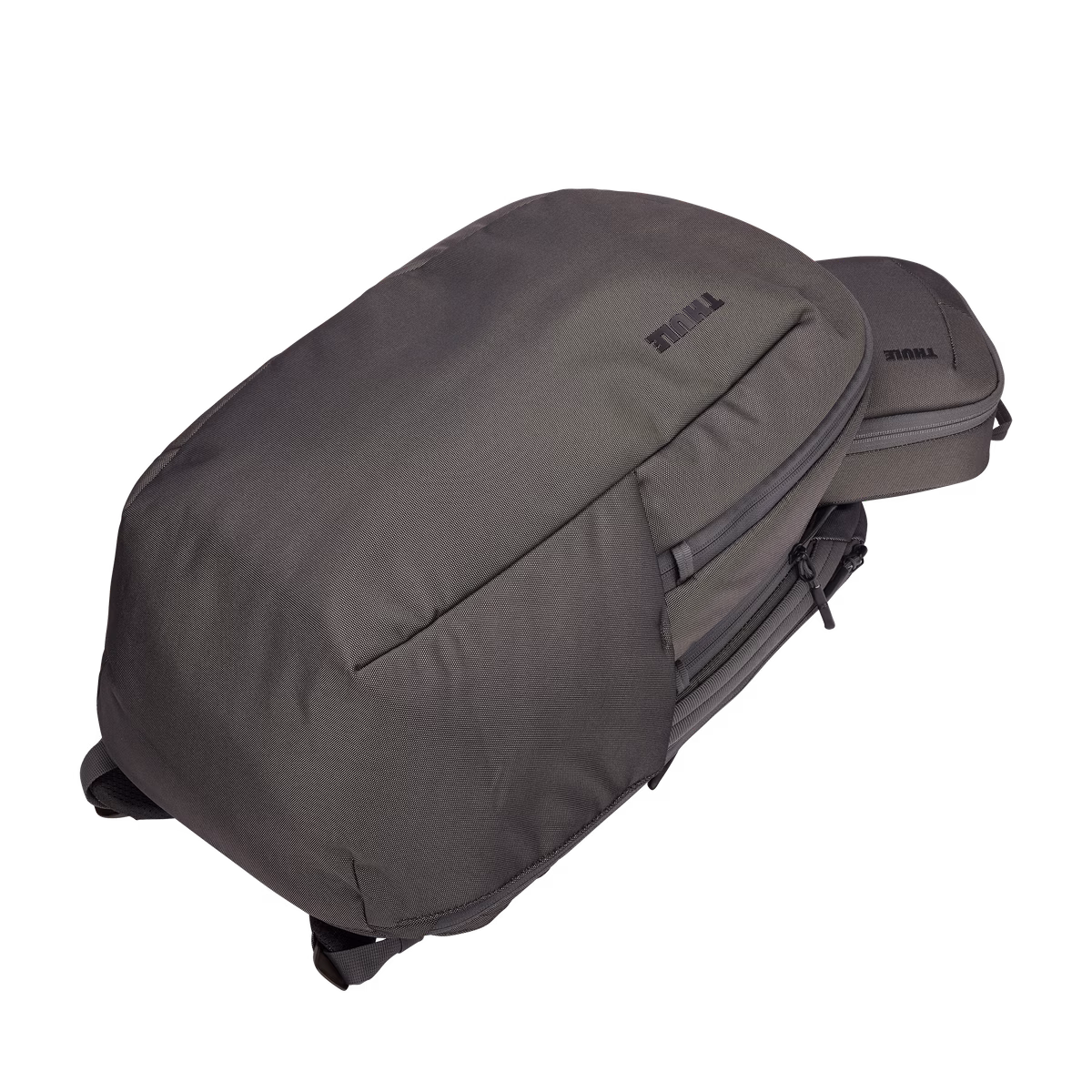 Thule Subterra 2 powershuttle
elektroonikaseadmete korrastaja suur Vetiver Gray