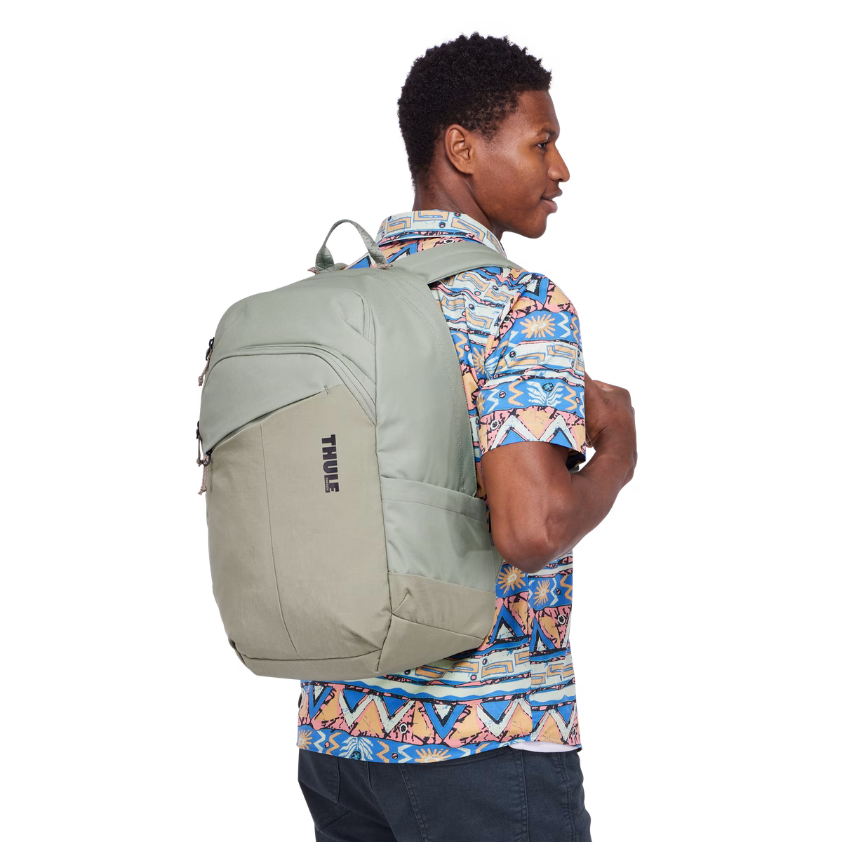 Thule Exeo
seljakott 28L vaikne roheline