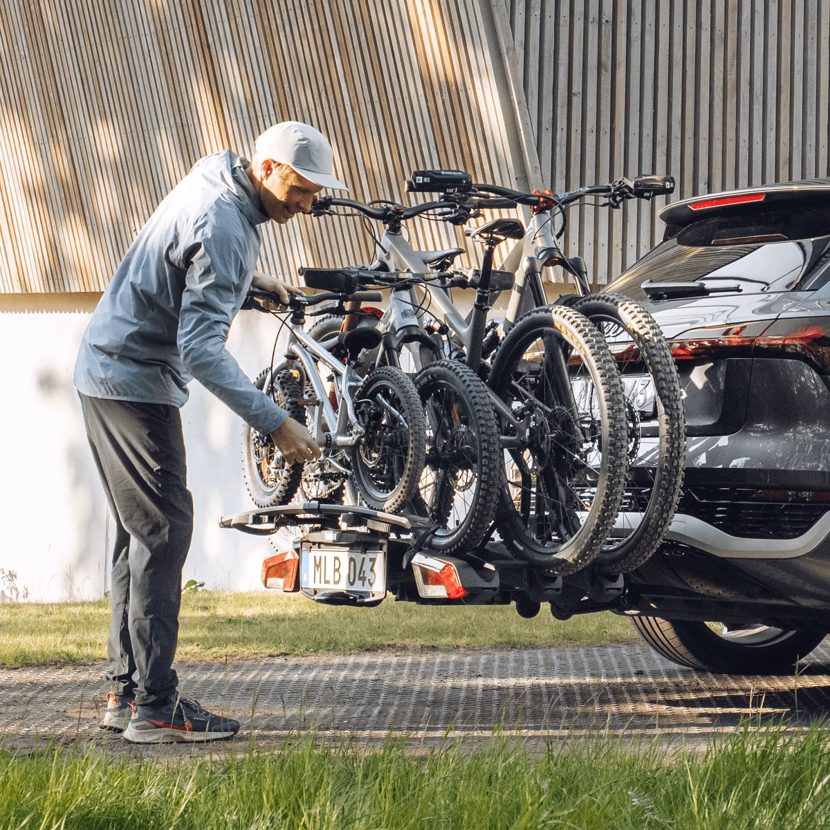 Thule EasyFold 3 foldable bike add-on
jalgratta lisahoidiku adapter