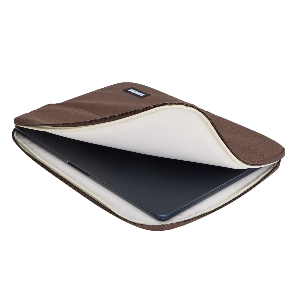 Thule Lithos
MacBook Air 15'' ümbris pruun