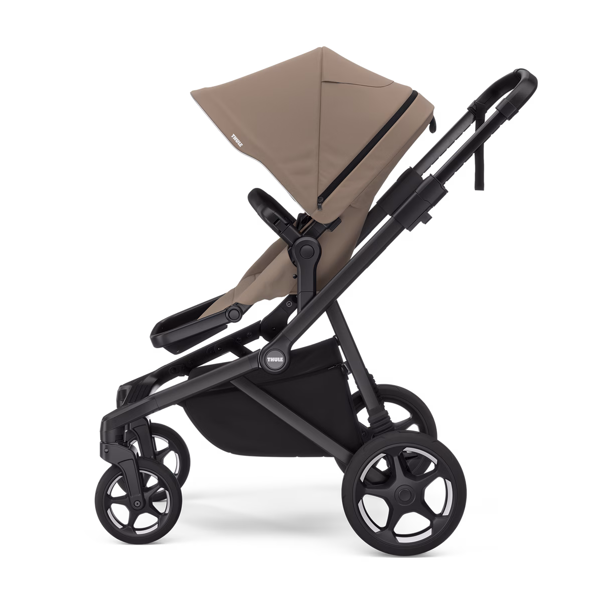 Thule Sleek 2
kohandatav käru tuhmpruun mustal
