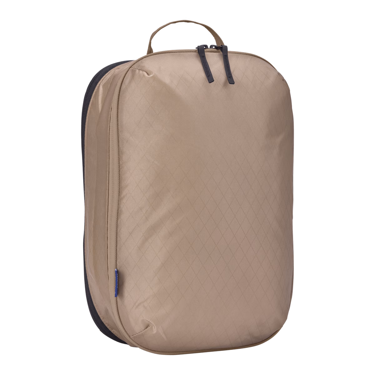Thule clean/dirty packing cube
keskmine puhaste/mustade riiete pakkimiskuubik õrn beež