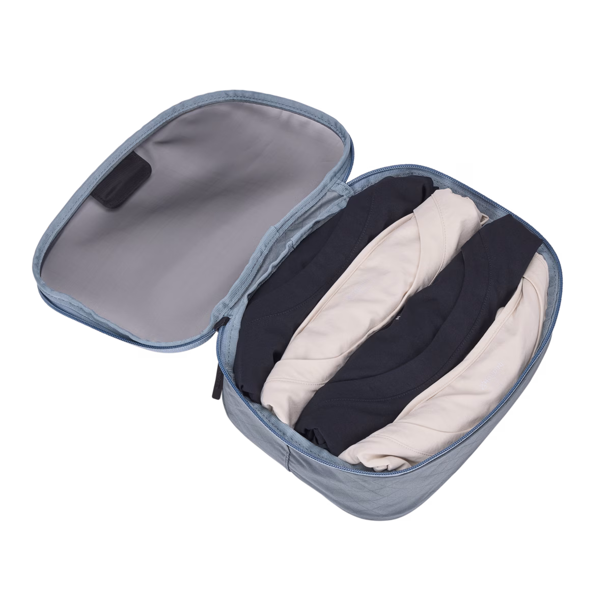 Thule packing cube
pakkimiskuubik väike tiigihall
